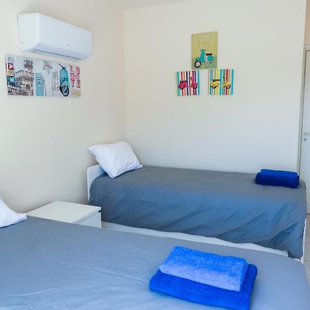 Mackenzie Apartment 101 Larnaca Ngoại thất bức ảnh