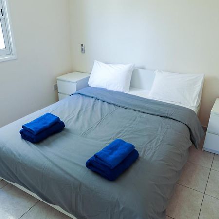 Mackenzie Apartment 101 Larnaca Ngoại thất bức ảnh